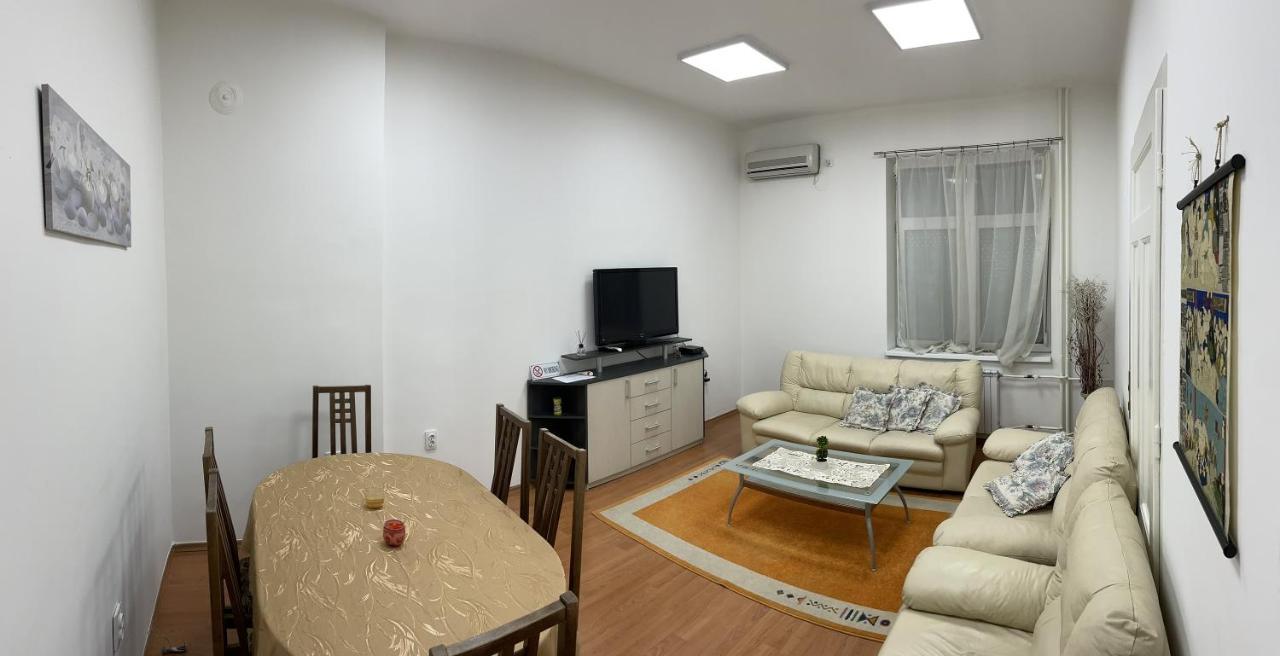 Ata Apartment Skopie Exterior foto